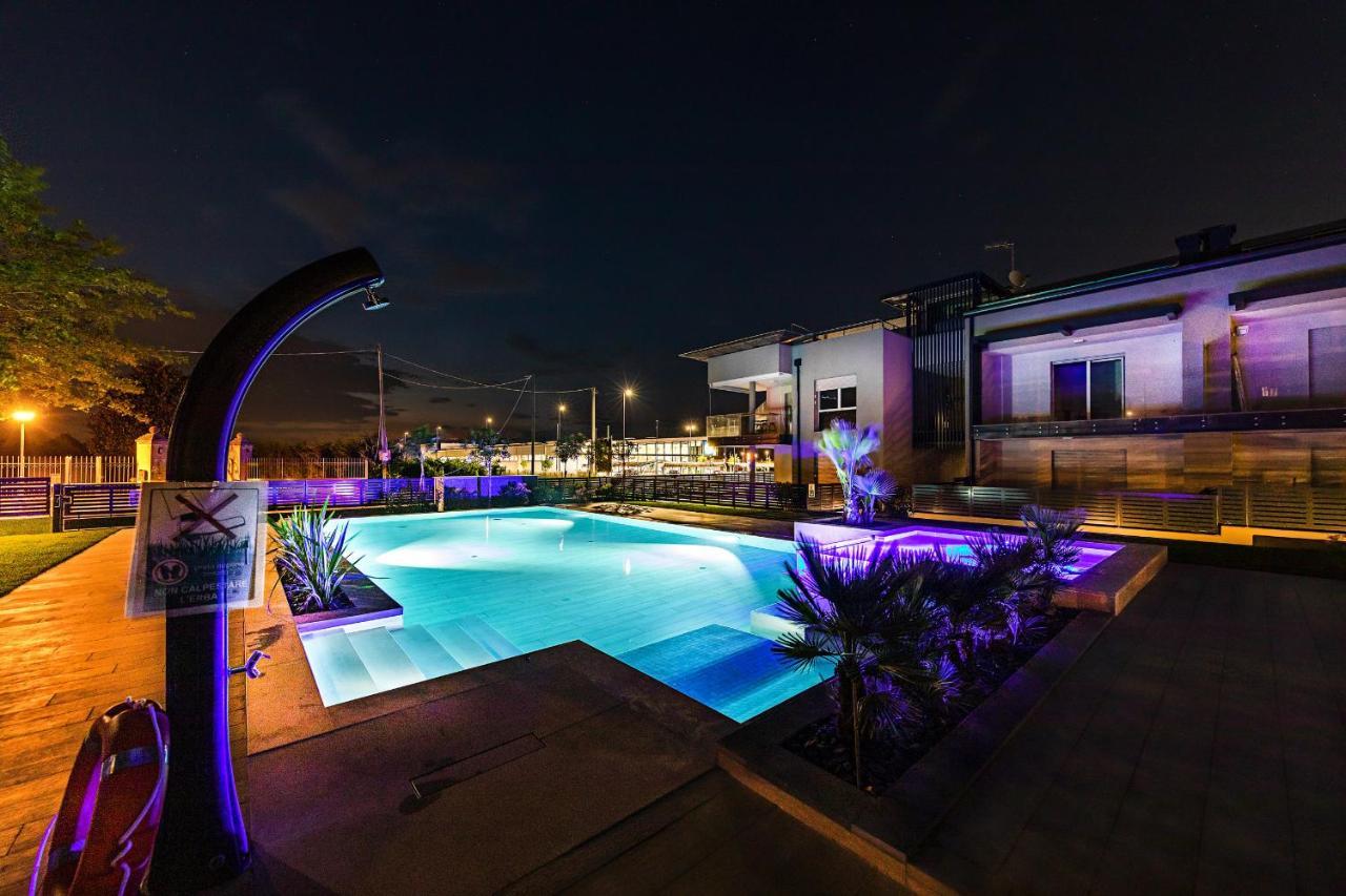 Una Terrazza Sul Lago A2 Con Piscina By Wonderful Italy Apartment เปสเคียรา เดล การ์ดา ภายนอก รูปภาพ